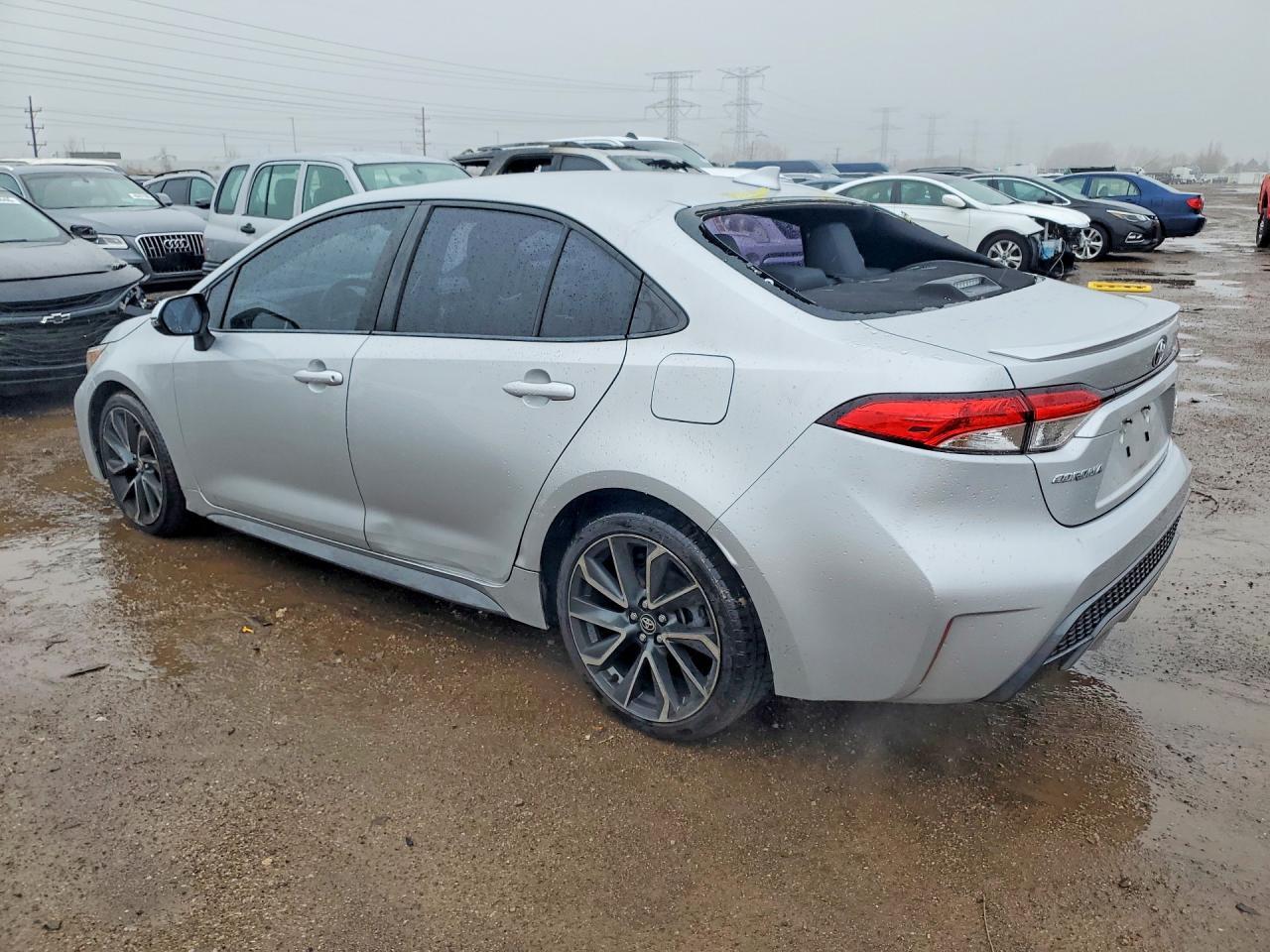 2020 Toyota Corolla Se - Image 2