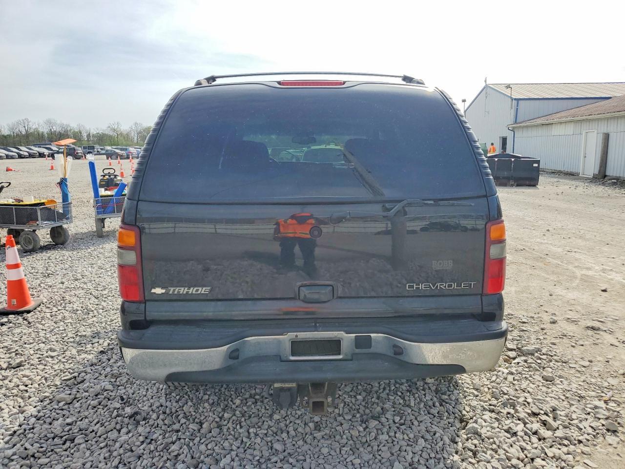 2003 Chevrolet Tahoe K1500 - Image 6