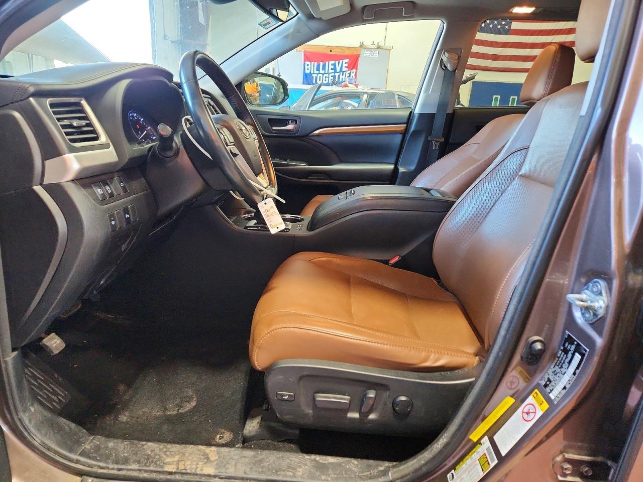 2018 Toyota Highlander Limited - Image 7