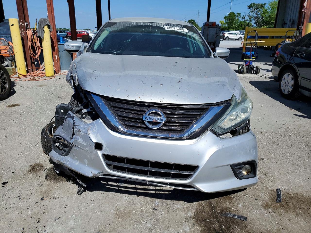 2018 Nissan Altima 2.5 Sl - Image 5