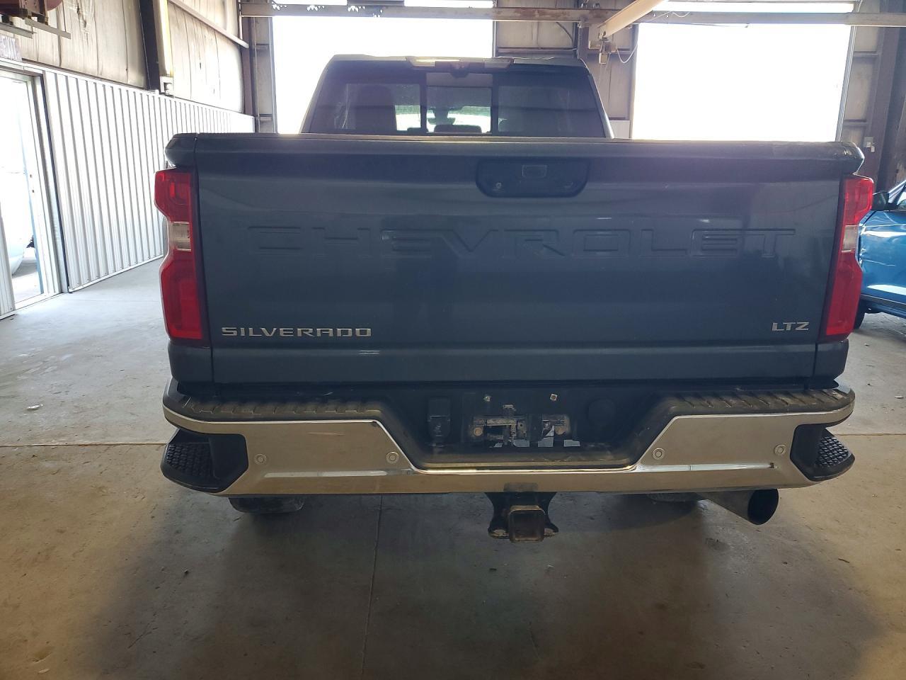 2020 Chevrolet Silverado - Image 6