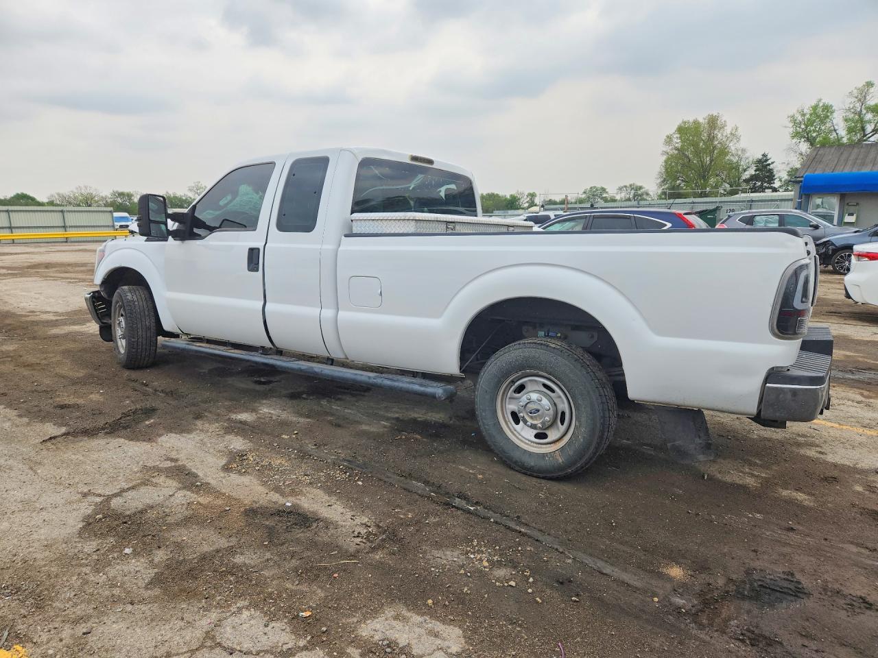2014 Ford F250 Super Duty - Image 2