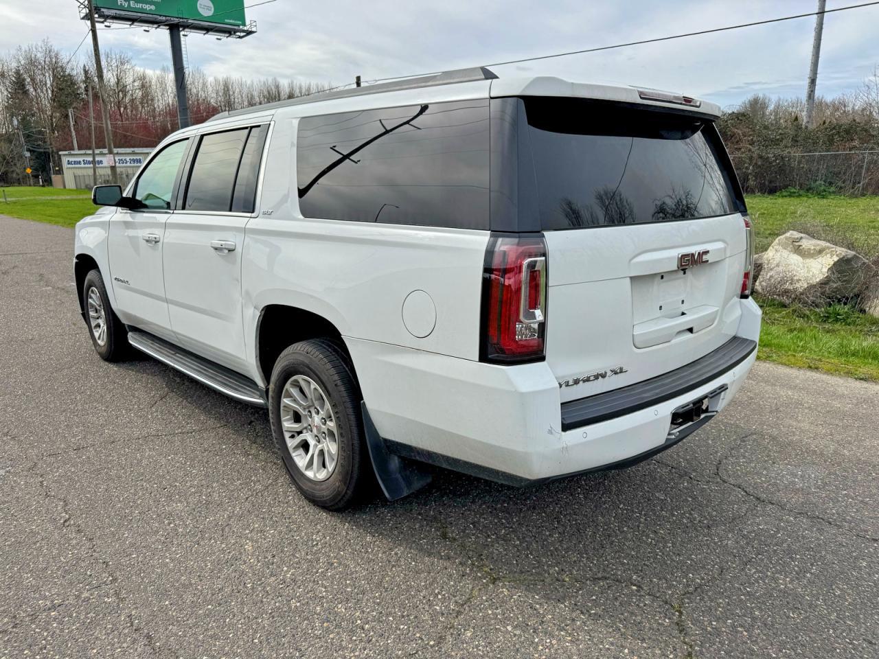 2017 GMC Yukon Xl K1500 Slt - Фото 3