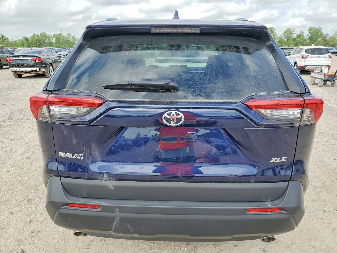 2025 Toyota Rav4 Xle - Фото 6