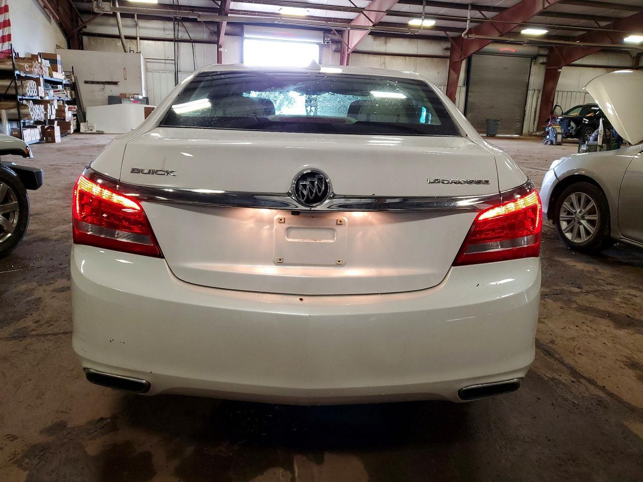 2015 Buick Lacrosse - Фото 6