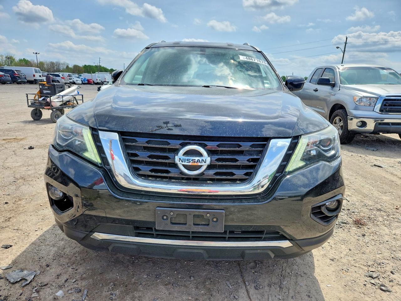 2018 Nissan Pathfinder S - Фото 5