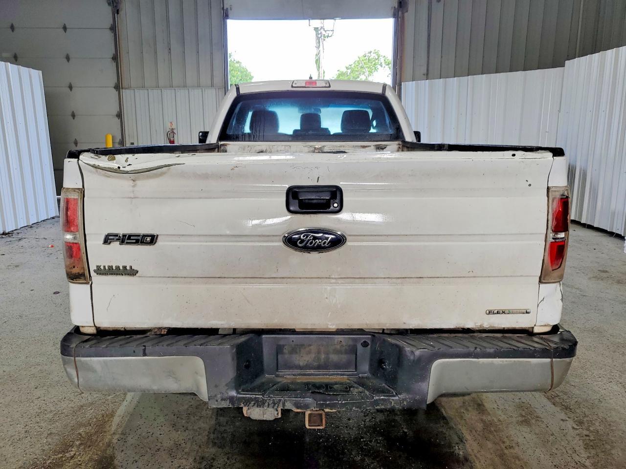 2013 Ford F150 - Фото 6
