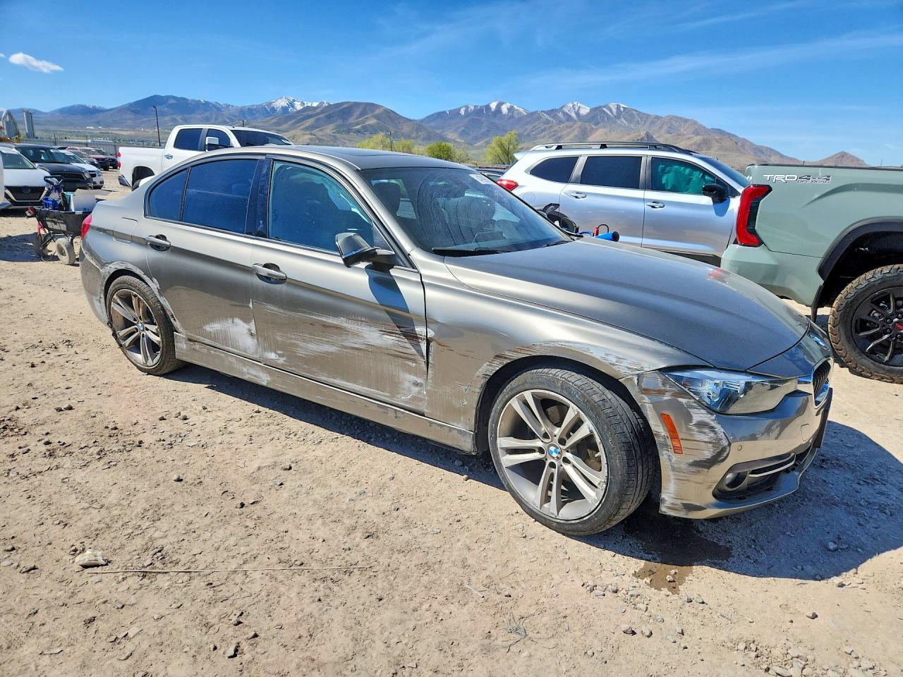 2016 BMW 328 I Sulev - Image 4