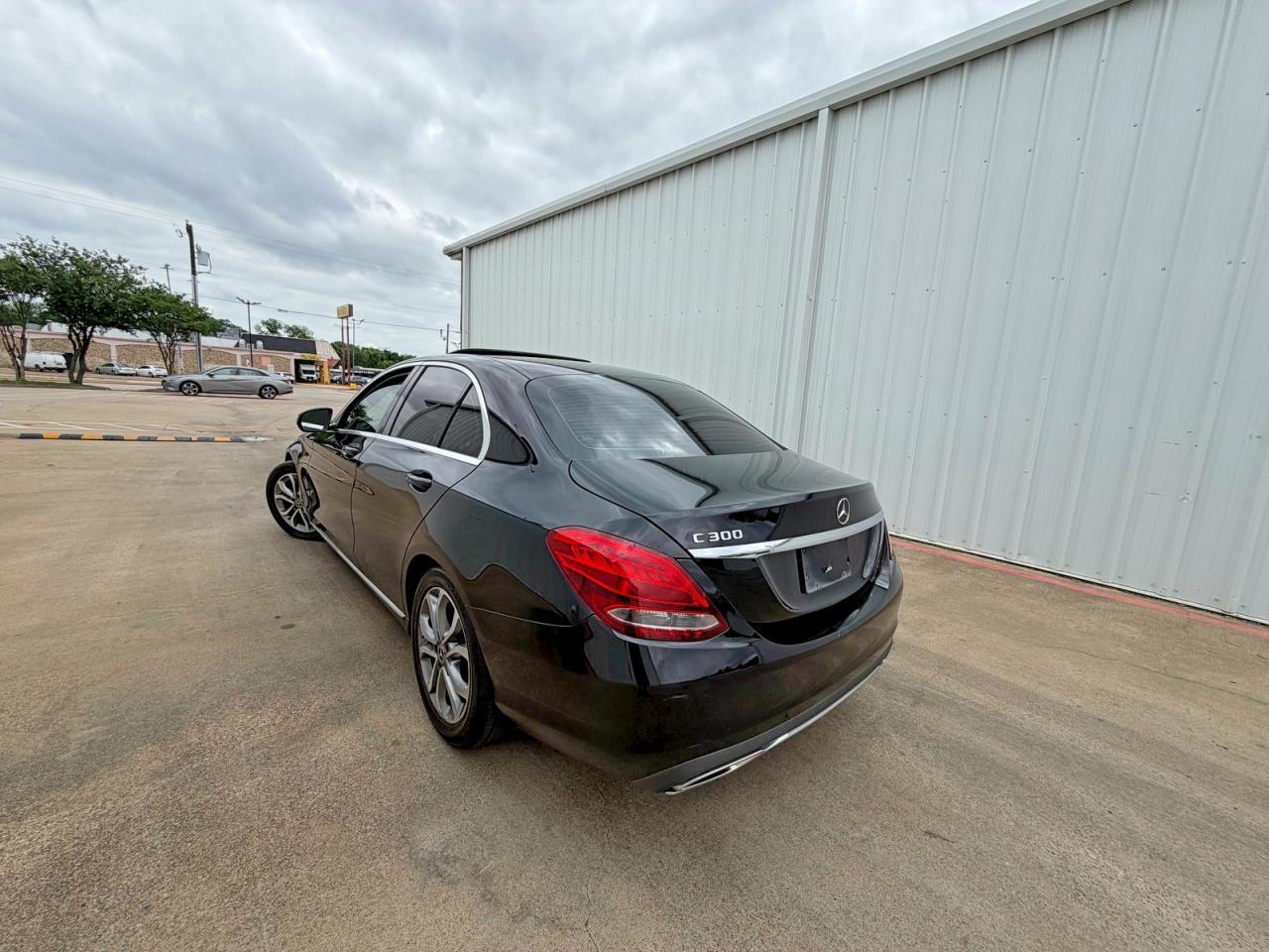 2018 Mercedes-Benz C 300 - Image 3