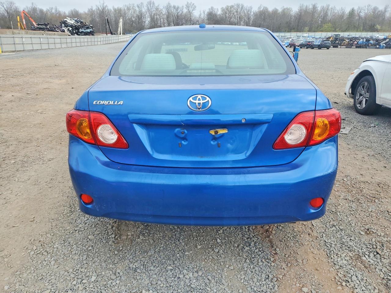 2010 Toyota Corolla - Image 6