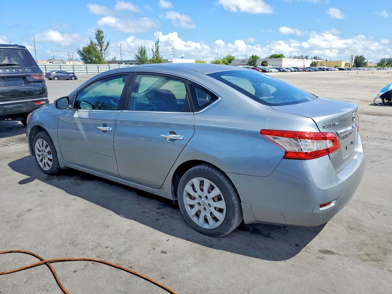 2014 Nissan Sentra Sv - Image 2