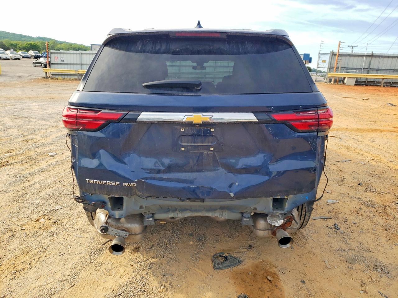 2023 Chevrolet Traverse Ls - Фото 6