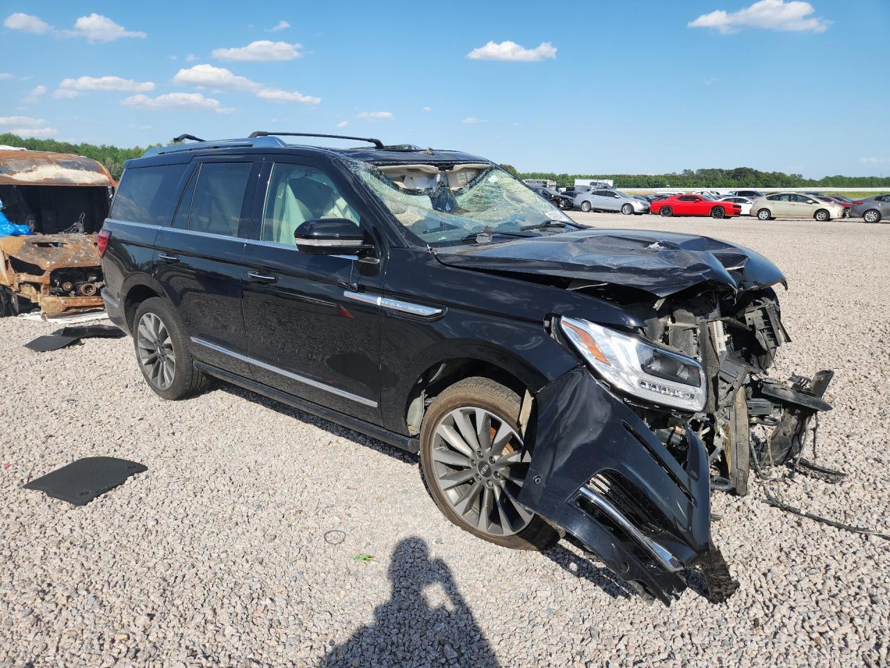 2021 Lincoln Navigator Reserve - Image 4