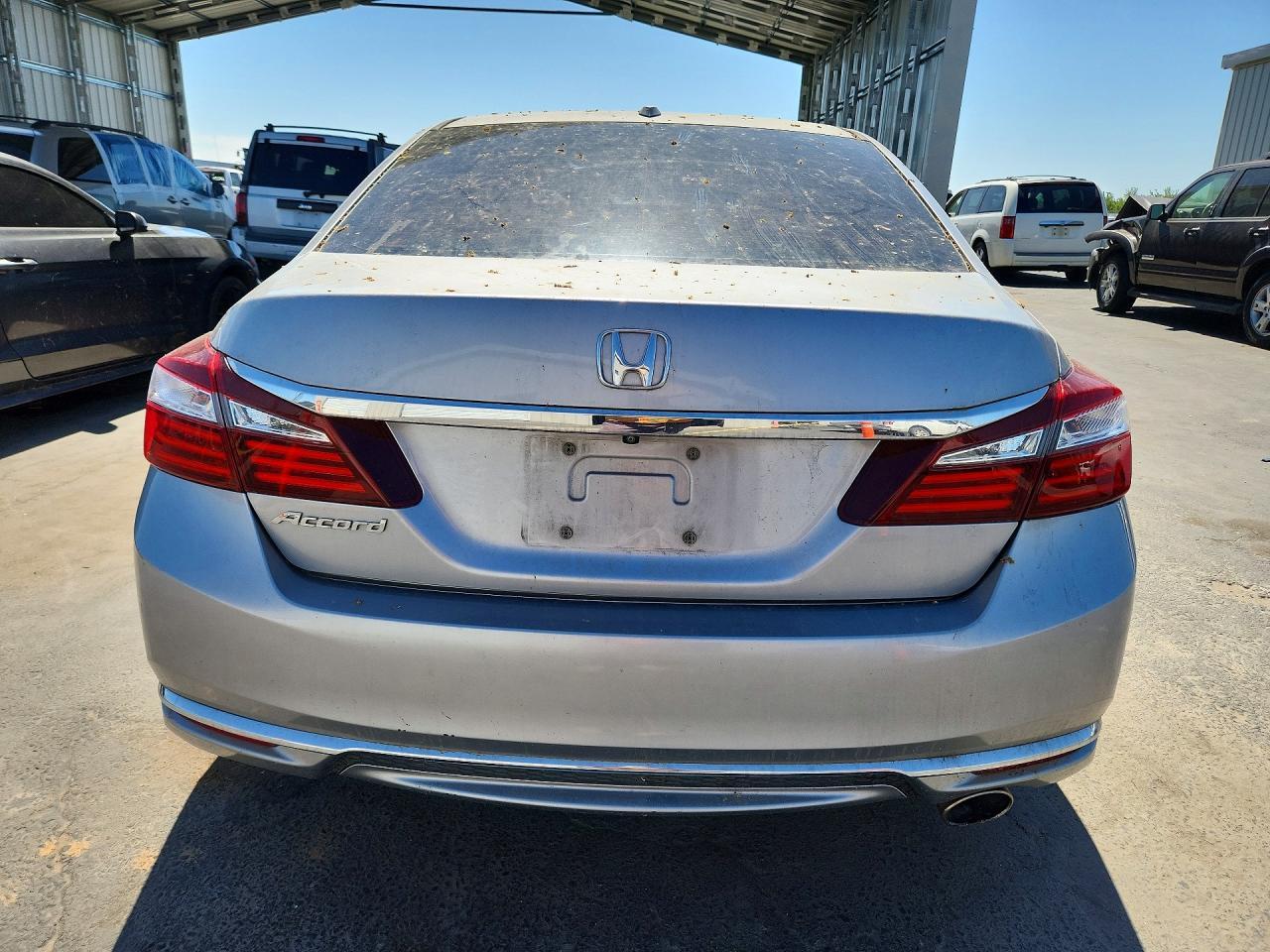 2017 Honda Accord Ex - Image 6