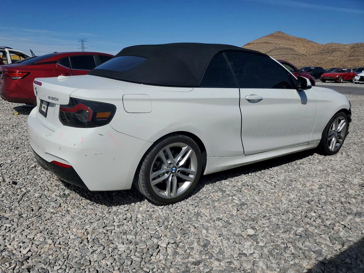 2017 BMW 230I - Фото 3