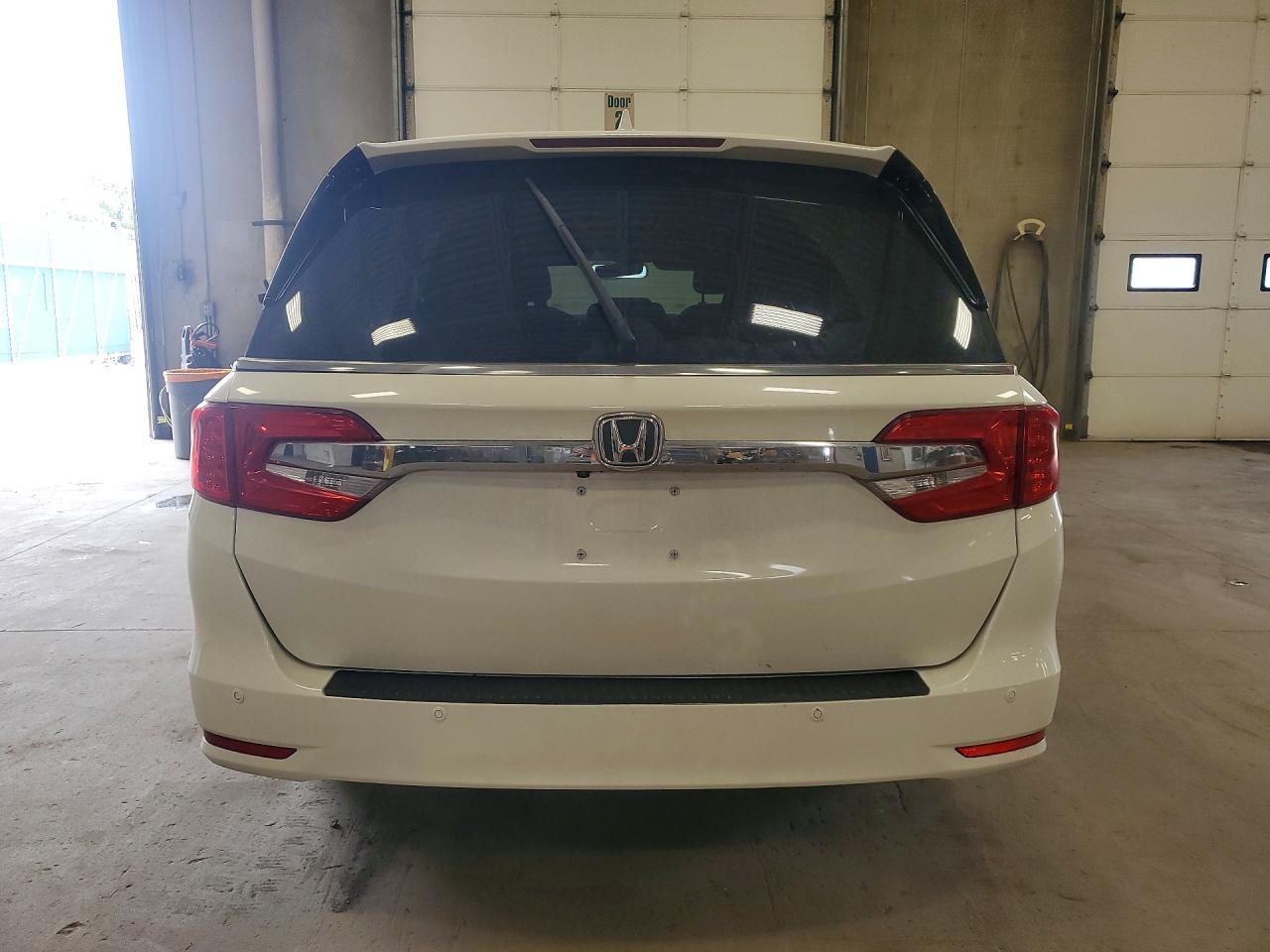 2018 Honda Odyssey Elite - Фото 6
