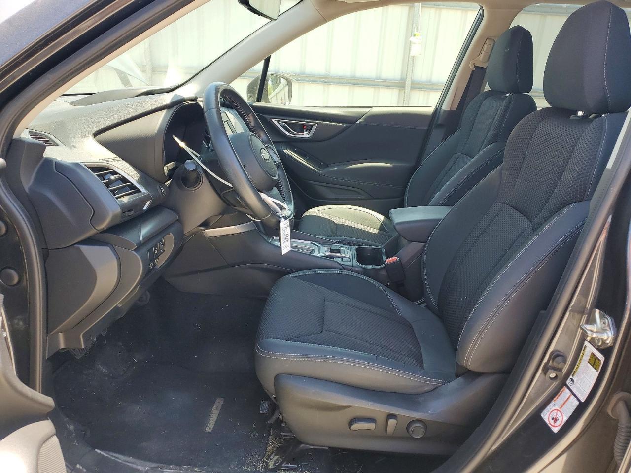 2019 Subaru Forester Premium - Image 7