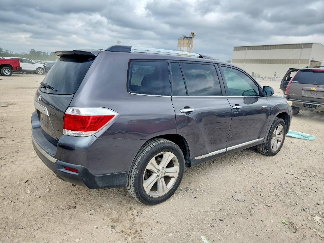 2013 Toyota Highlander Limited - Фото 3