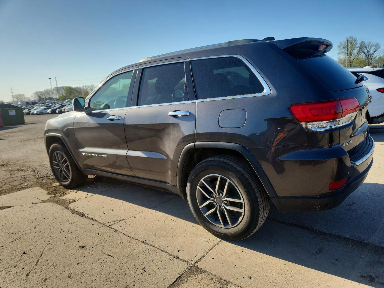2019 Jeep Grand Cherokee Limited - Image 2