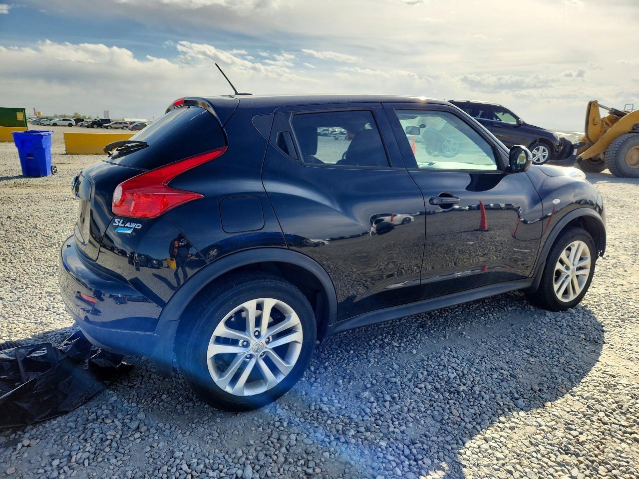2014 Nissan Juke Sl - Image 3