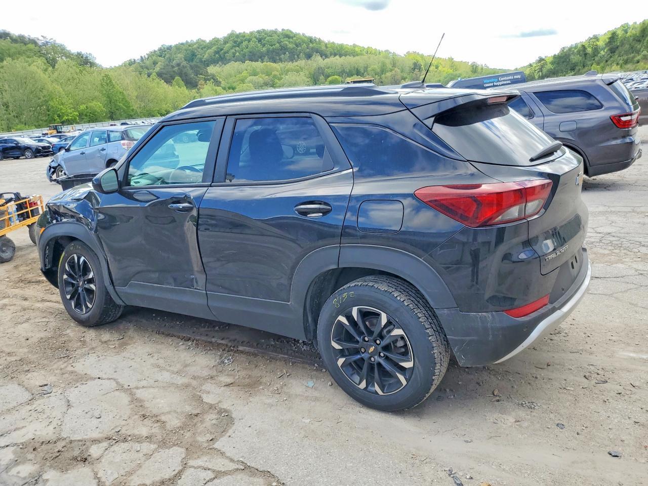 2021 Chevrolet Trailblazer Lt - Image 2
