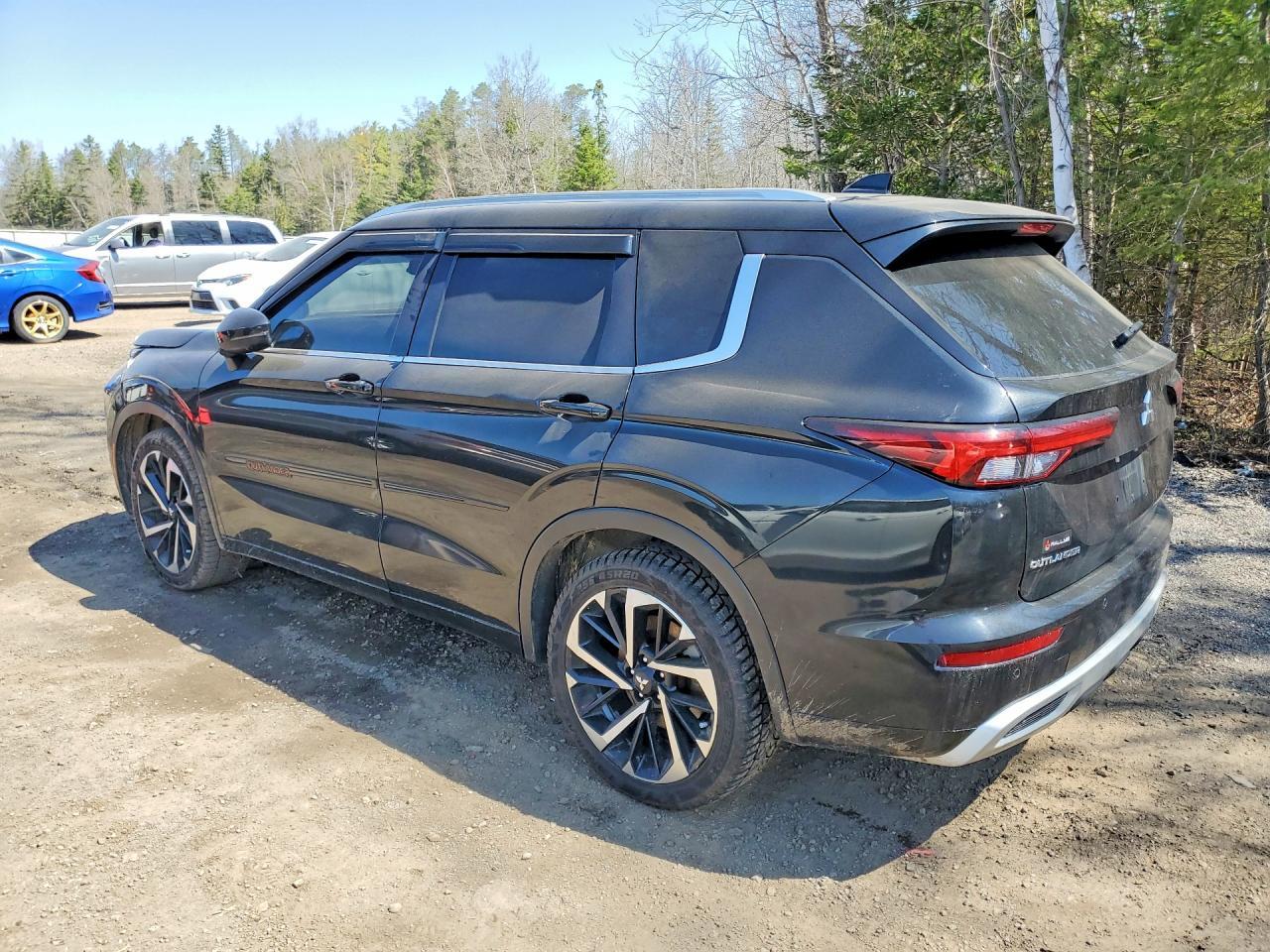 2022 Mitsubishi Outlander Sel - Фото 2