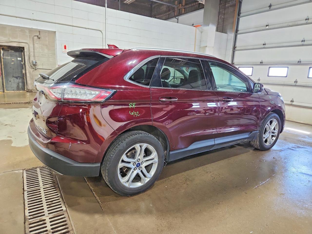 2018 Ford Edge Titanium - Фото 3