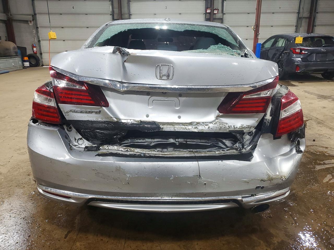 2017 Honda Accord Ex - Фото 6