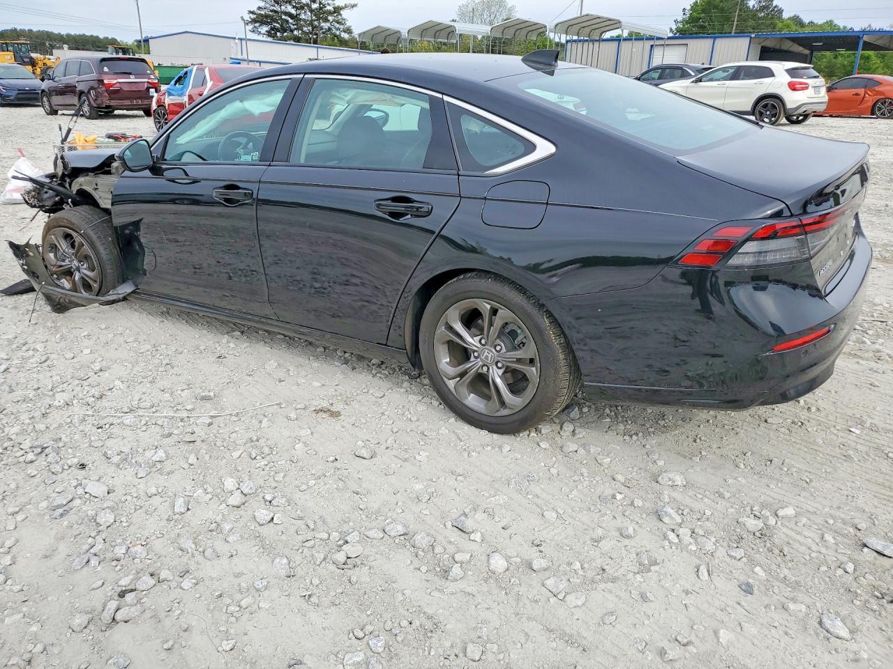 2023 Honda Accord Hybrid Exl - Image 2