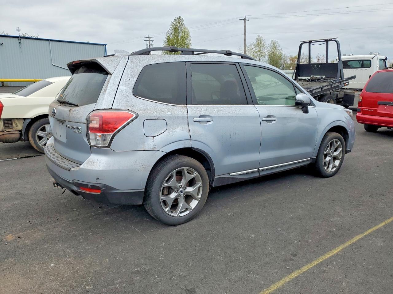 2017 Subaru Forester 2.5I Touring - Фото 3