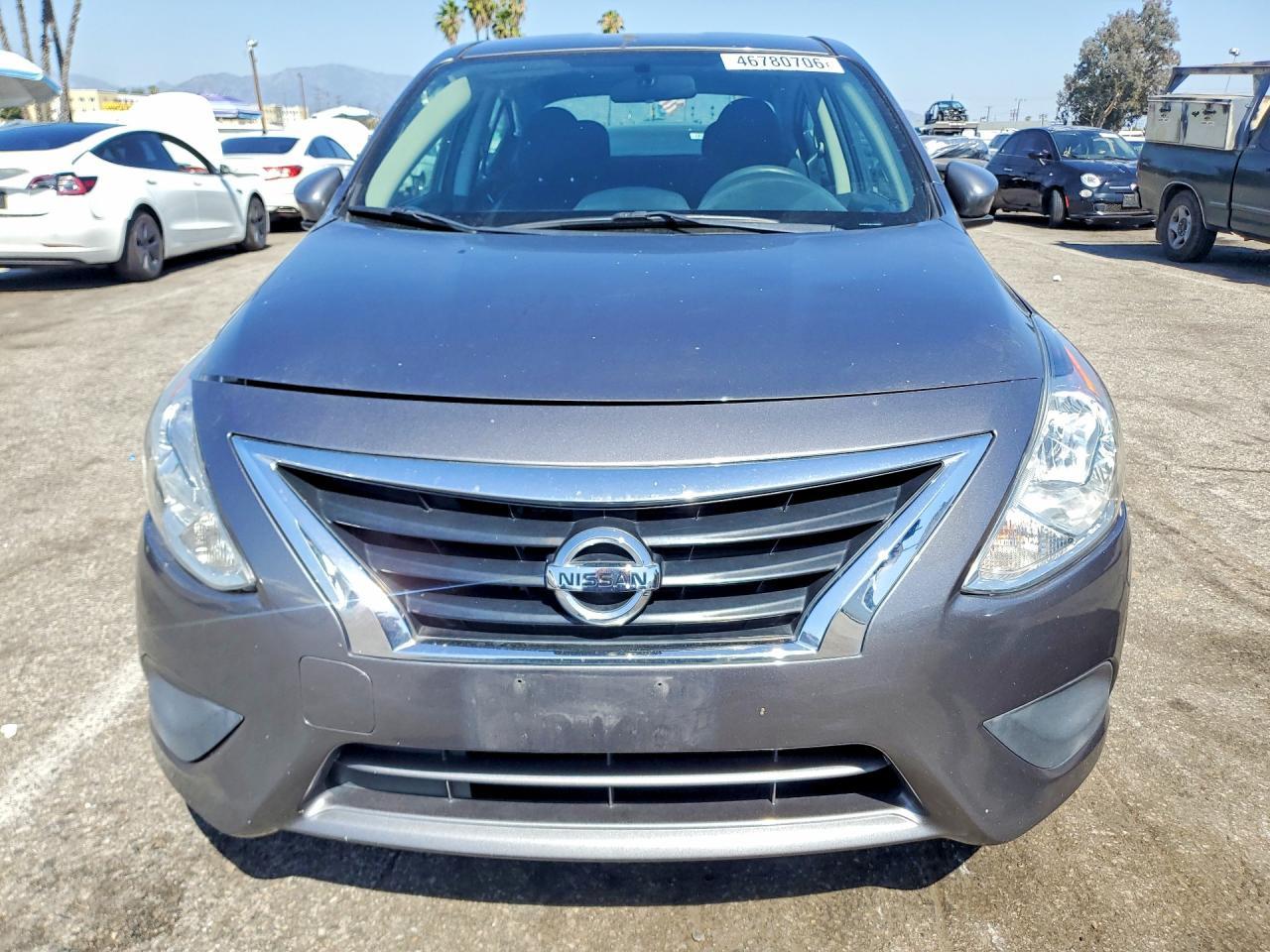 2018 Nissan Versa Sv - Фото 5