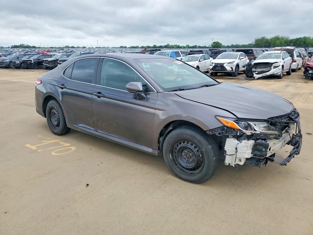 2018 Toyota Camry L - Фото 4