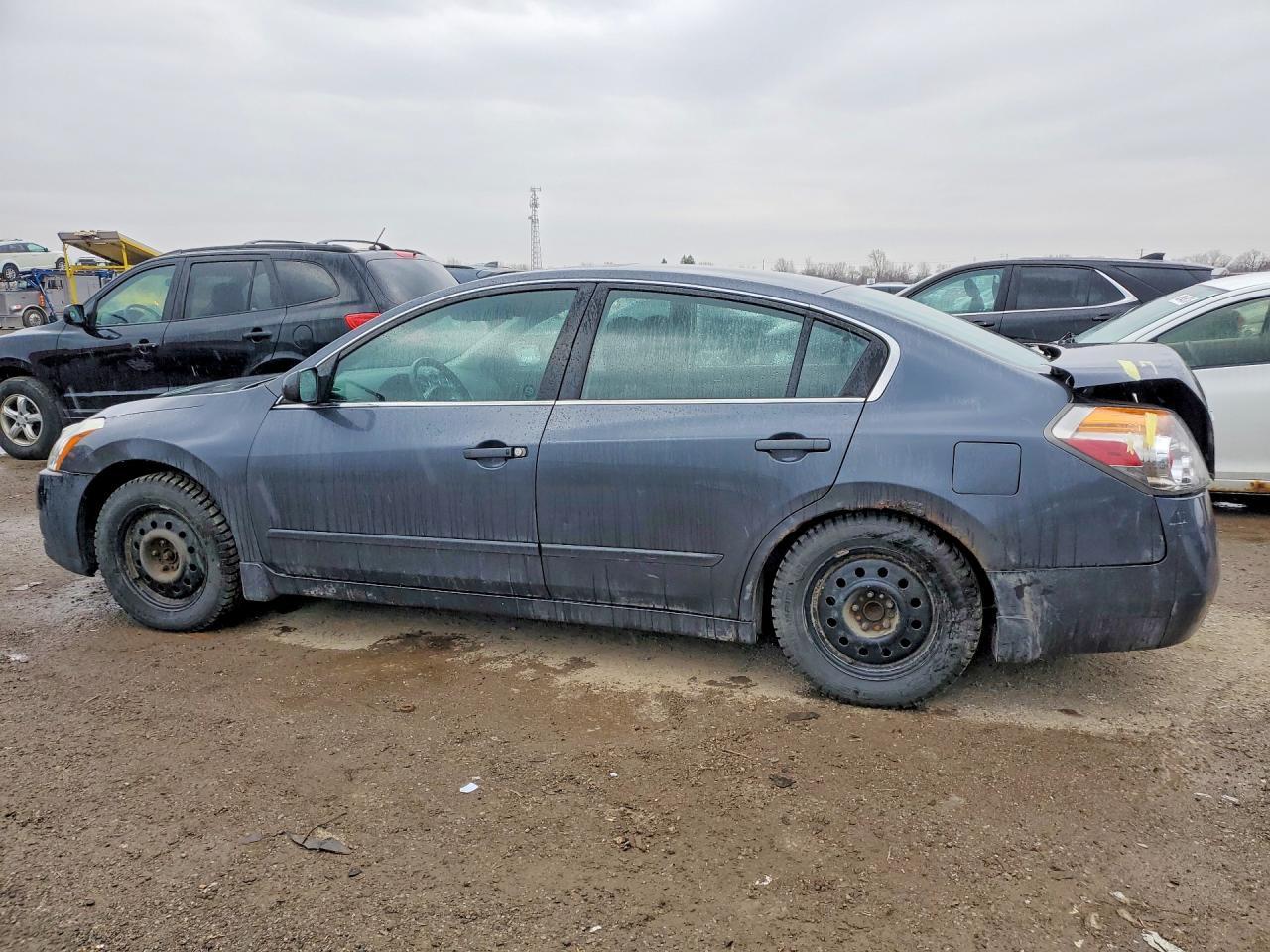 2010 Nissan Altima 2.5 - Image 2