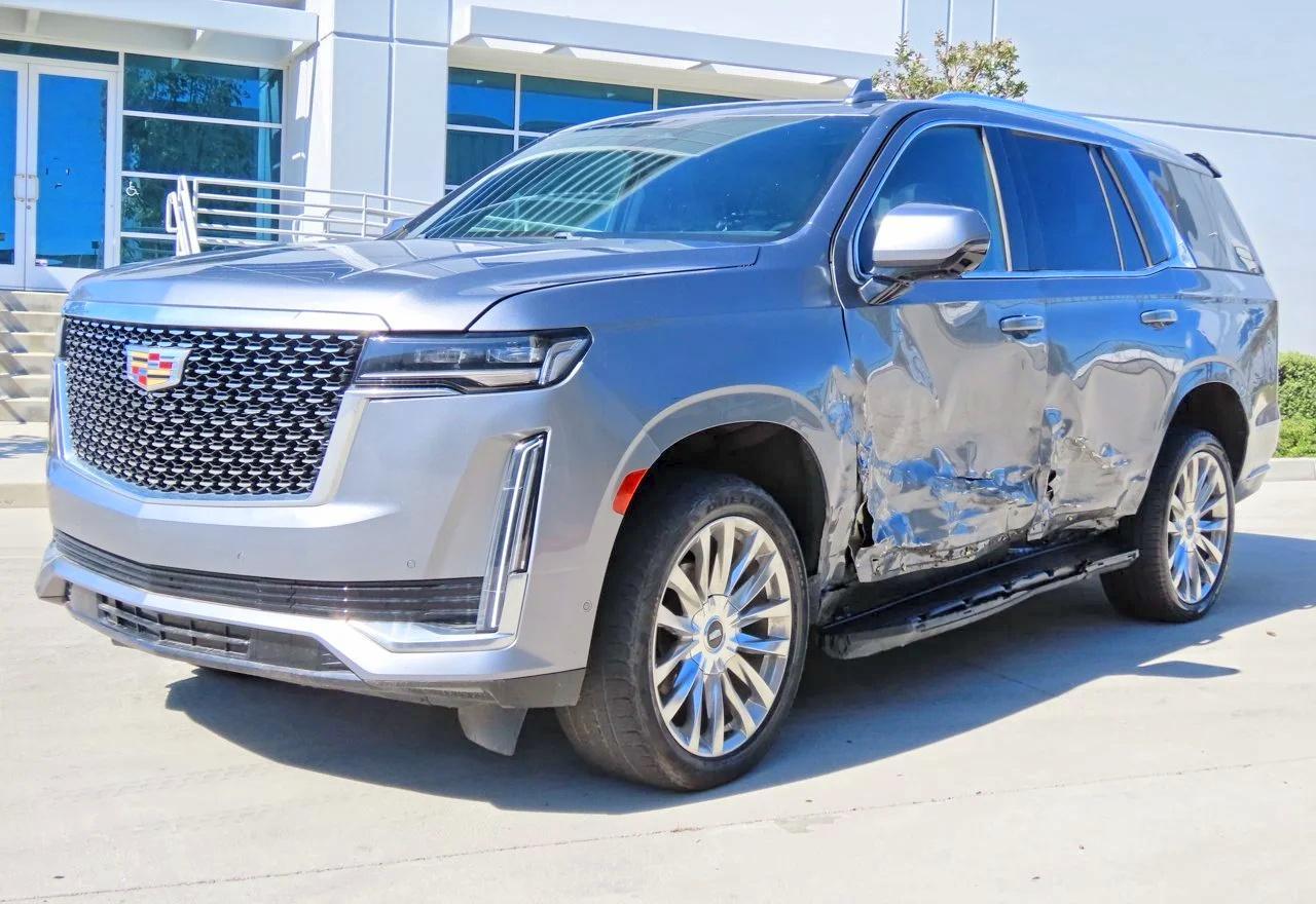 2022 Cadillac Escalade Premium Luxury - Фото 2