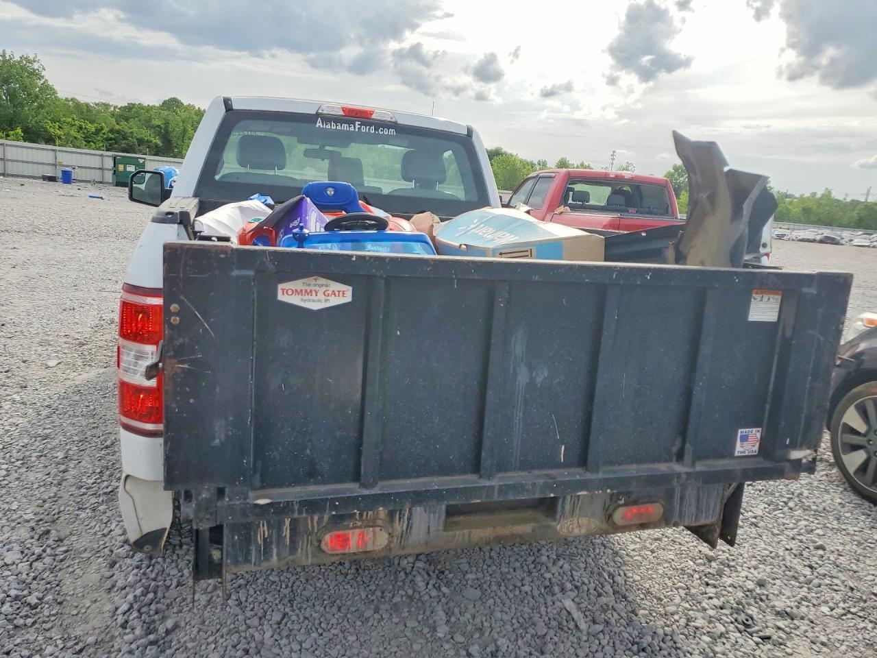 2018 Ford 150 - Фото 6