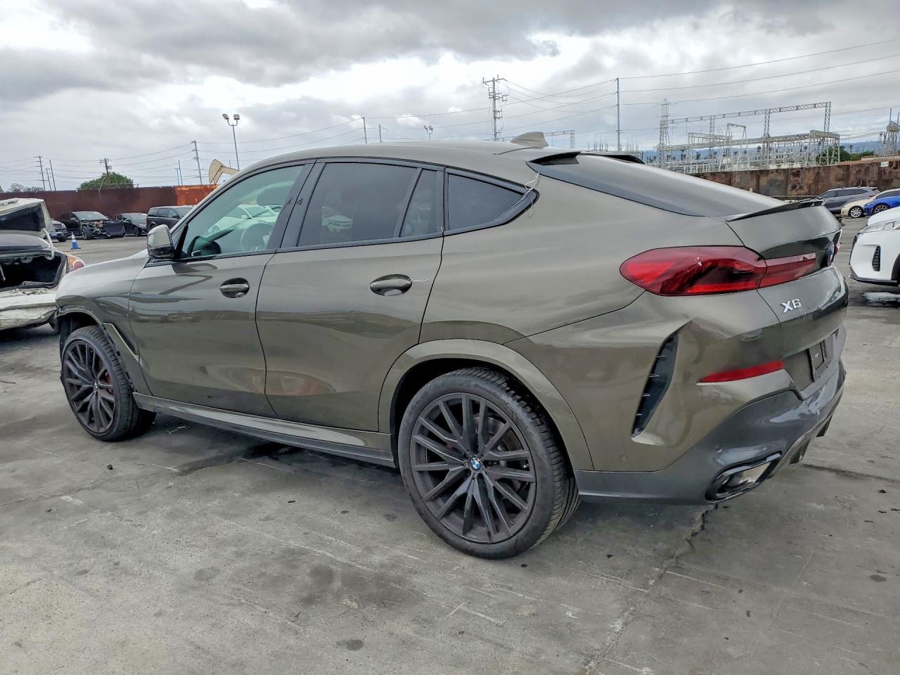 2023 BMW X6 xDrive40I - Image 2