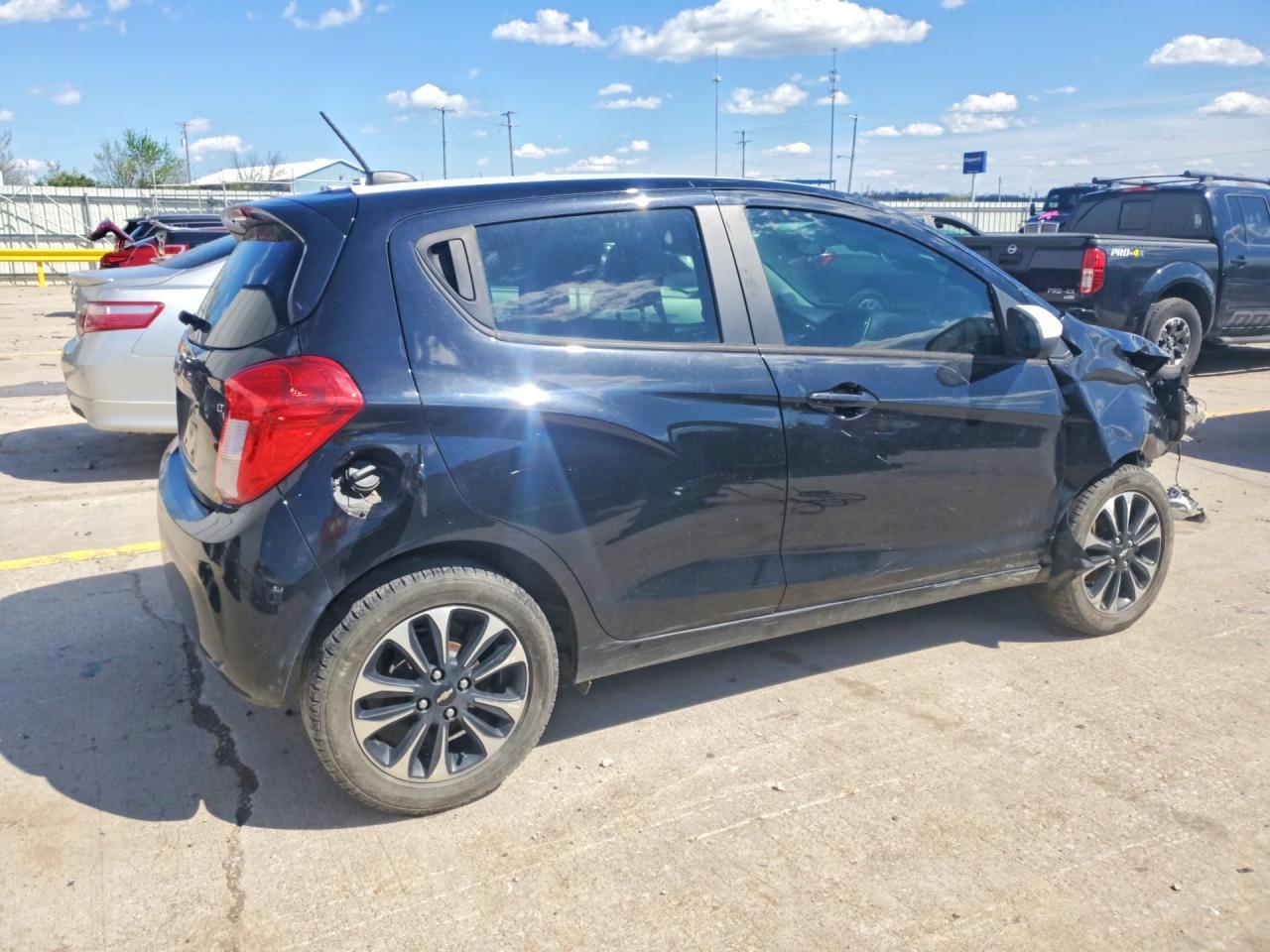 2021 Chevrolet Spark 1Lt - Фото 3