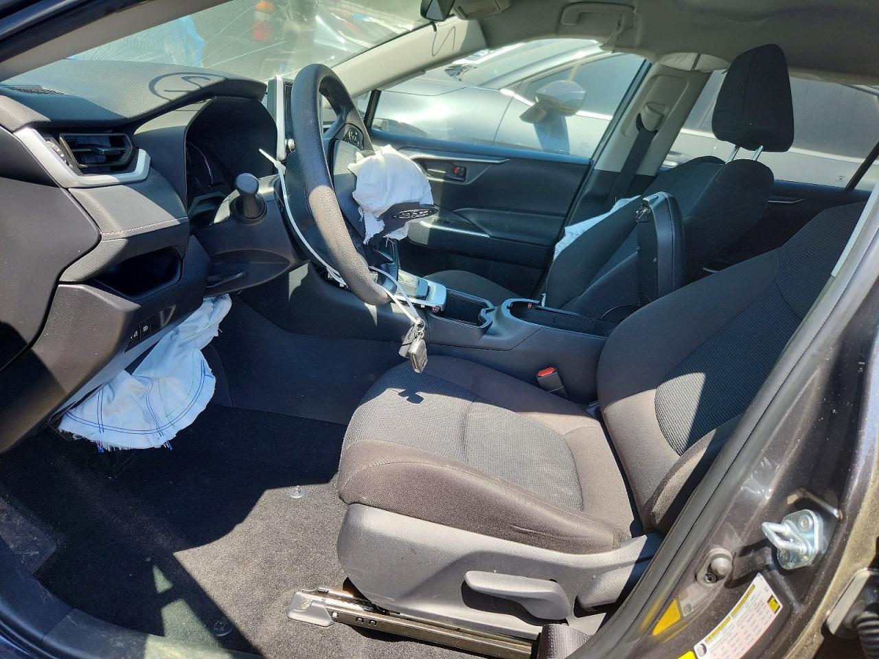 2025 Toyota Rav4 Le - Фото 7