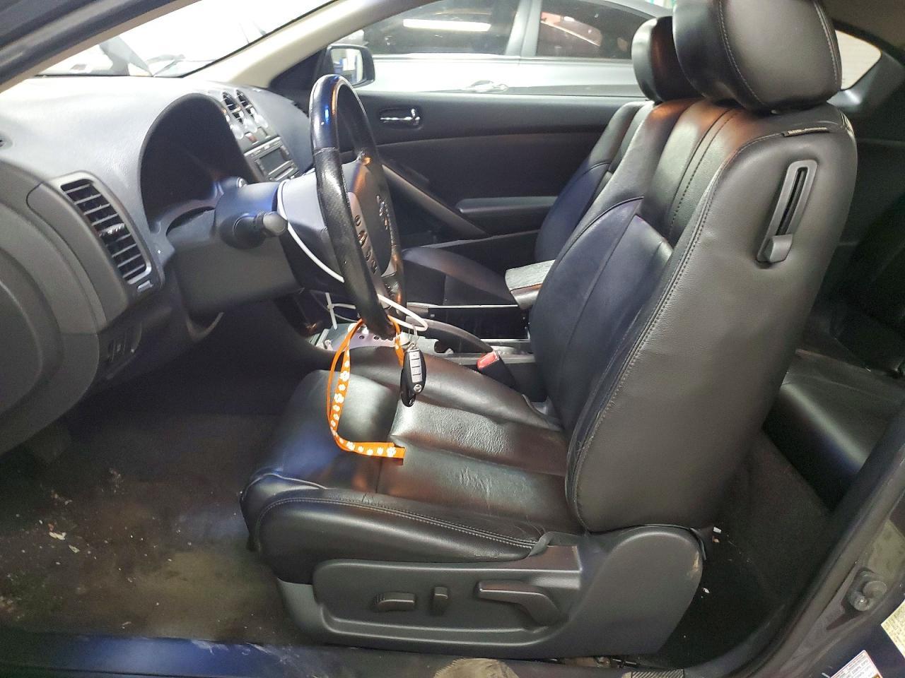 2009 Nissan Altima 3.5 Se - Image 7