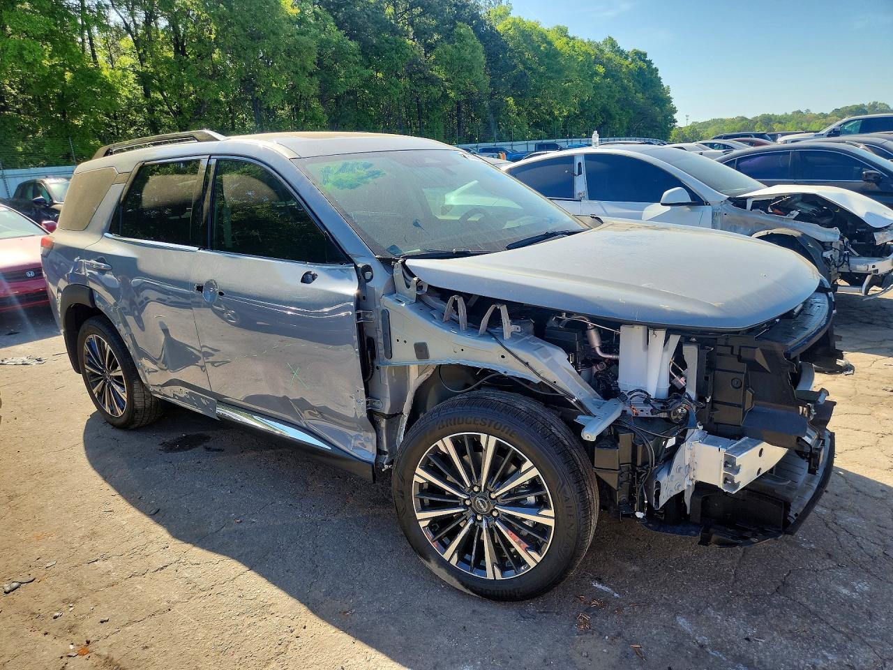 2026 Nissan Pathfinder Platinum - Фото 4