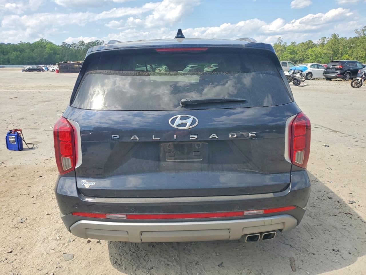 2024 Hyundai Palisade Limited - Image 6
