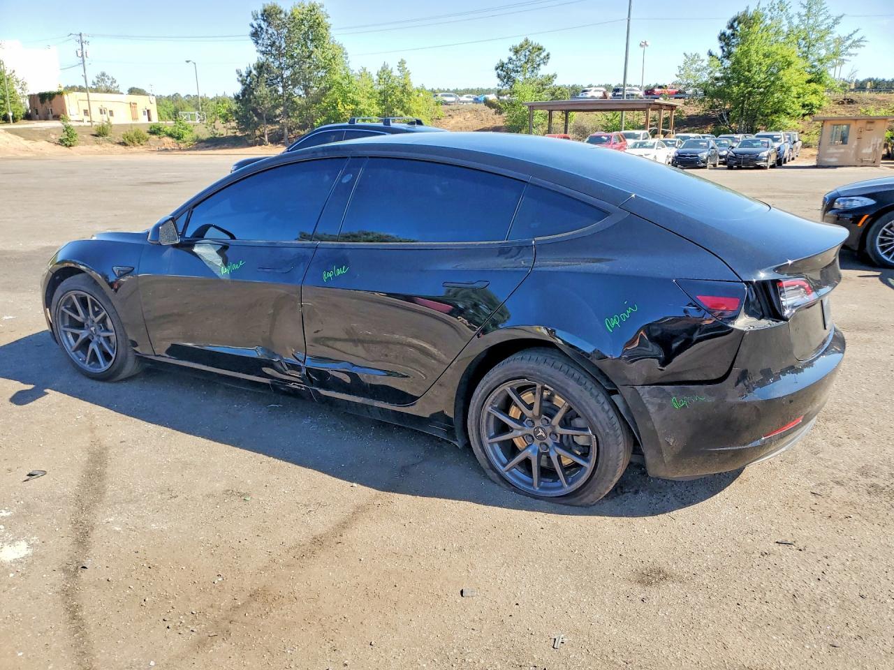 2019 Tesla Model 3 - Фото 2