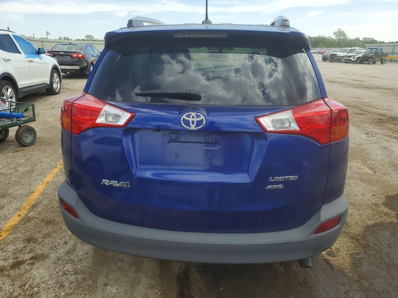 2015 Toyota Rav4 Limited - Фото 6