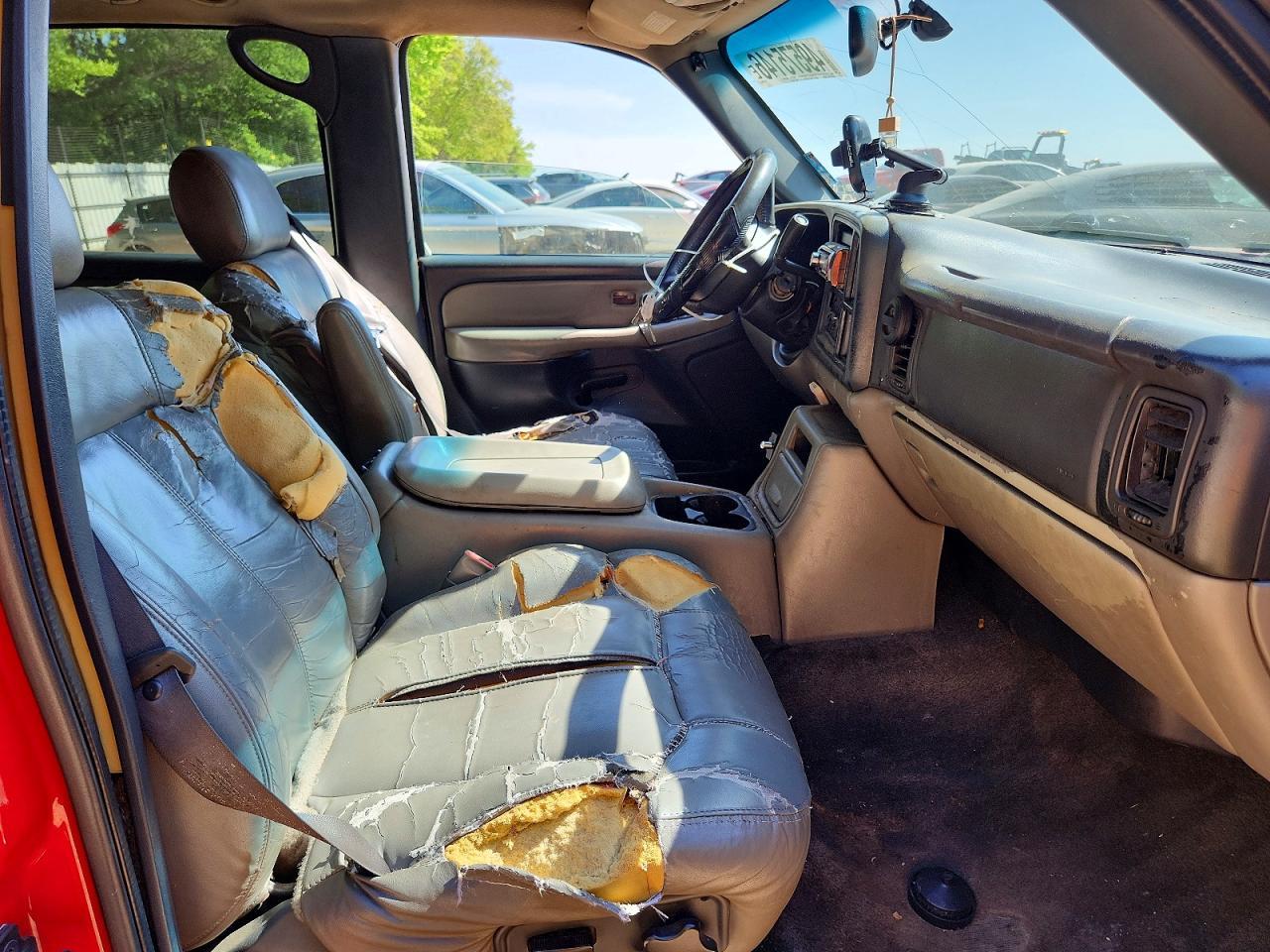 2000 Chevrolet Suburban K1500 - Фото 7