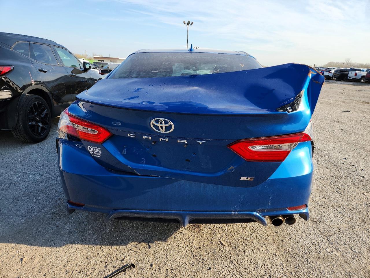 2020 Toyota Camry - Image 6