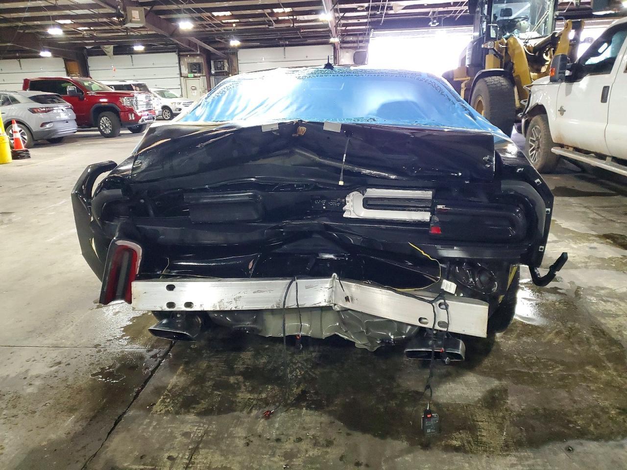 2022 Dodge Challenger R/T - Image 6