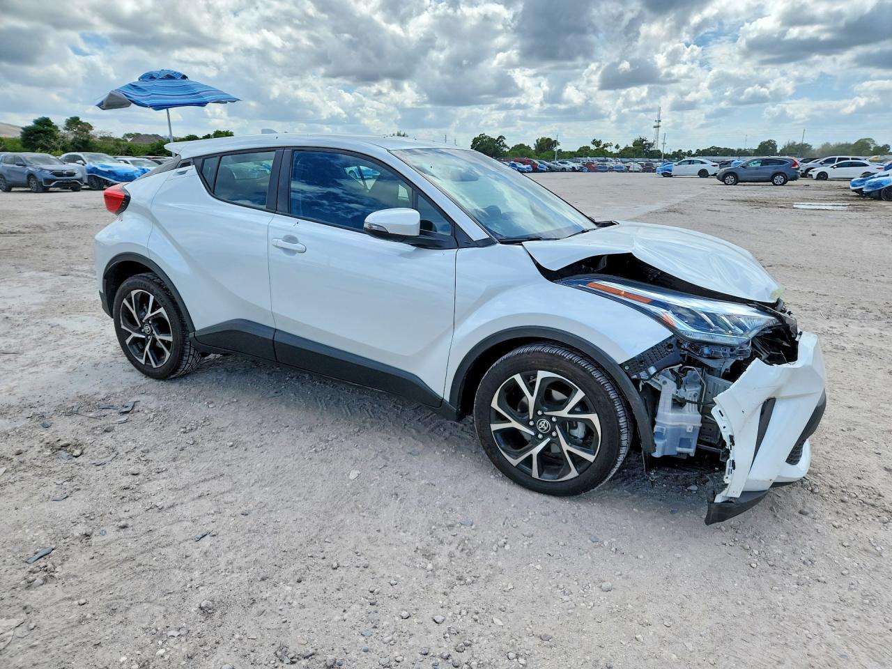 2022 Toyota C-Hr Xle - Фото 4