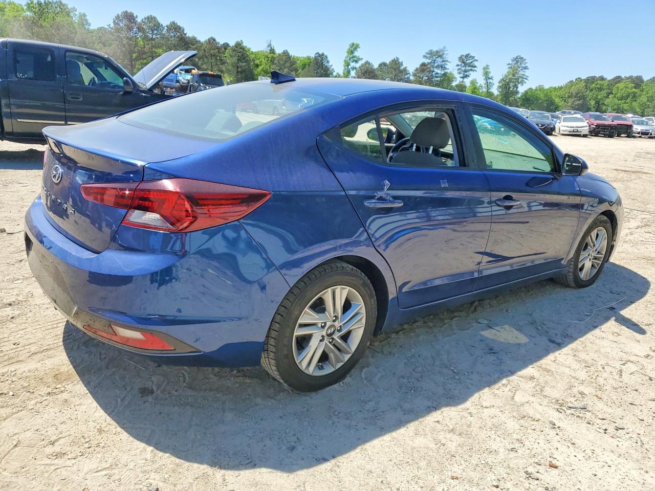 2020 Hyundai Elantra Sel - Image 3