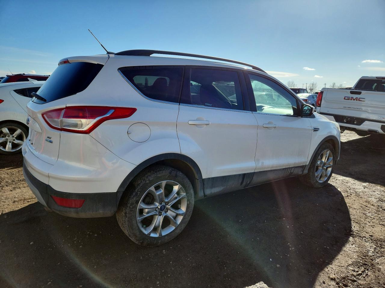 2014 Ford Escape Se - Фото 3