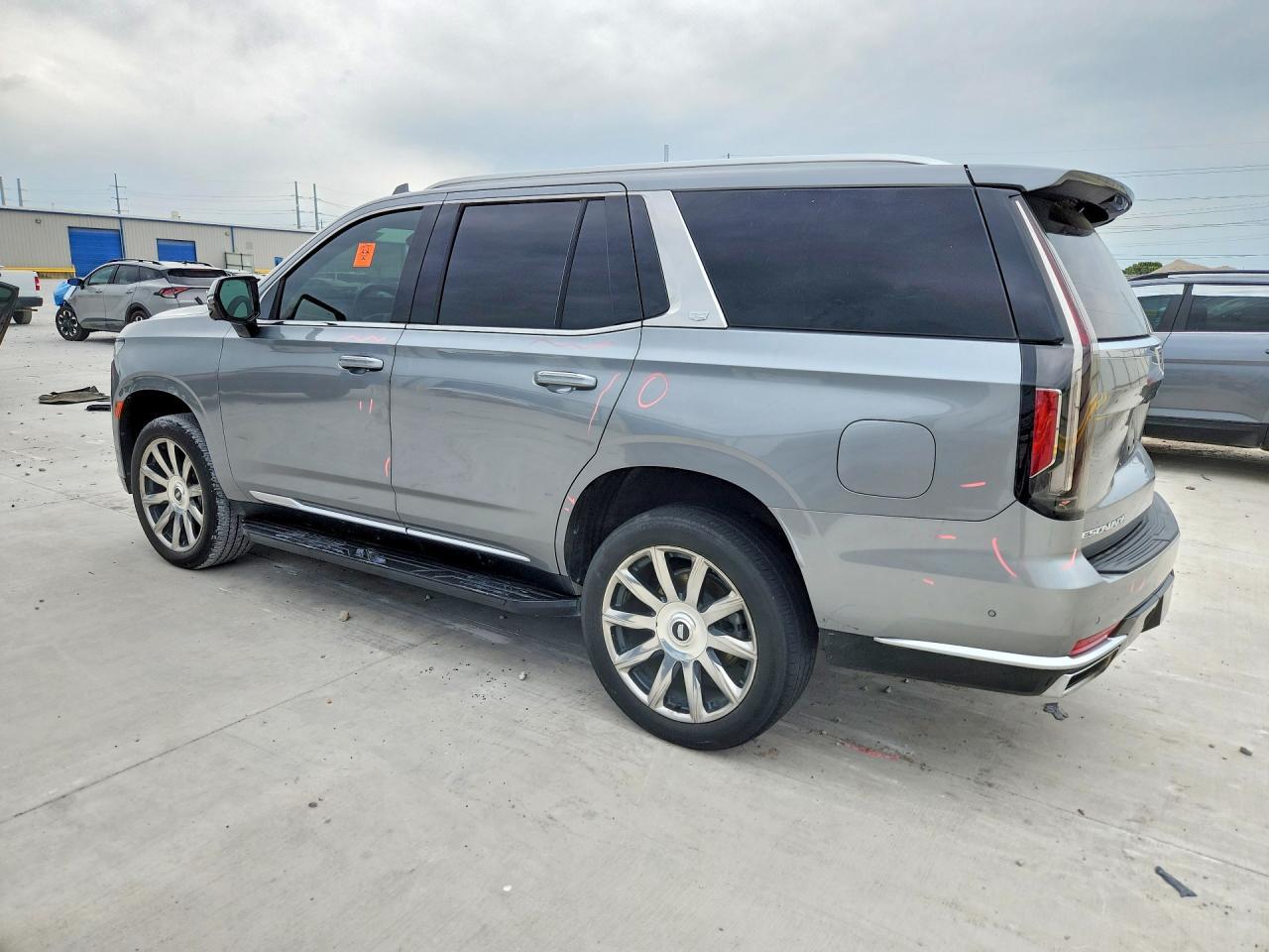 2023 Cadillac Escalade Premium Luxury - Фото 2